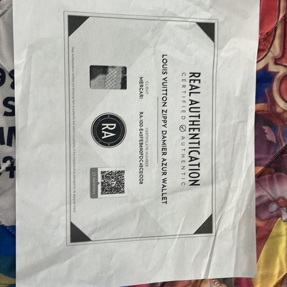 Sold Authenticated Vuitton Zippy Damier Azur Wallet Code CA2190 Cert of Auth - Picture 8 of 8